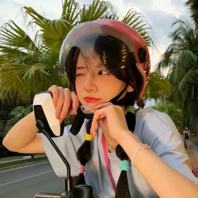 全网最好看的女生头像人物(精选24张)