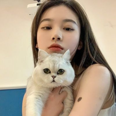 独特头像图片女(精选28张)