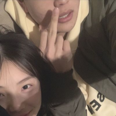 最火学生情侣头像(24张)