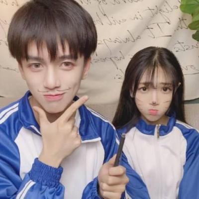 初中生情侣头像一对两张(精选24张)