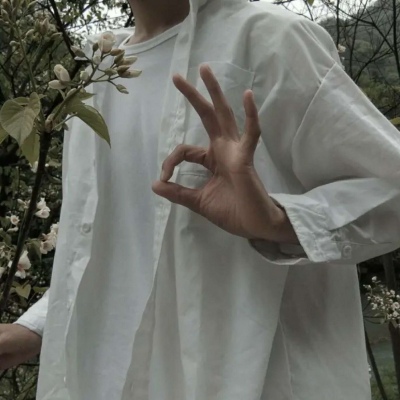 2023最好看的头像新款男生(28张)