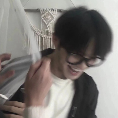 2023最好看的头像新款男生(28张)