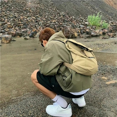 2023最好看的头像新款男生(28张)