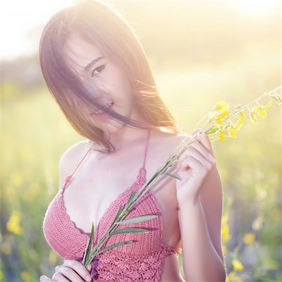 女人专用的微信头像(精选24张)