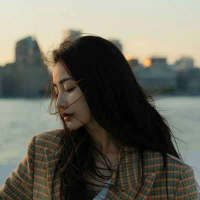 女人专用的微信头像(精选24张)