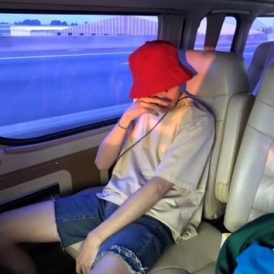 高清男生气质干净的头像(精选28张)