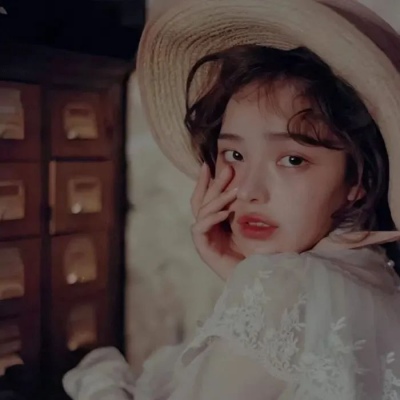 2023清新脱俗头像(精选22张)