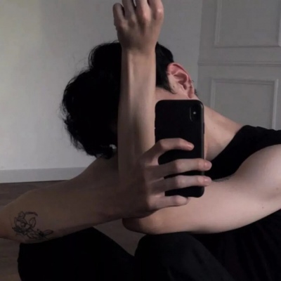 吸引妇女添加的男头像(精选24张)