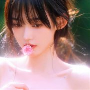 2023最火女性微信头像(24张)