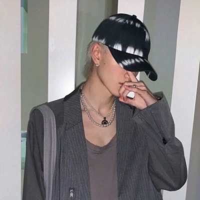 2023年最火的男人头像(24张)