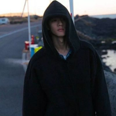 男生专属2023最火头像(18张)