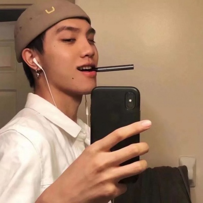 男生专属2023最火头像(18张)