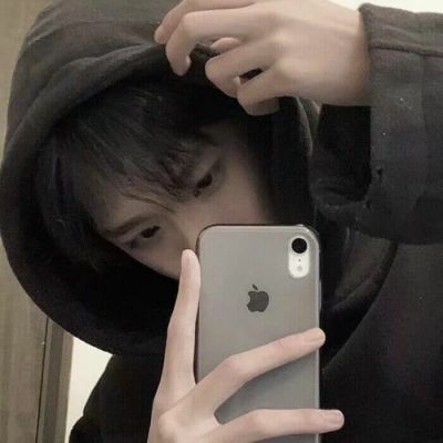 男生专属2023最火头像(18张)