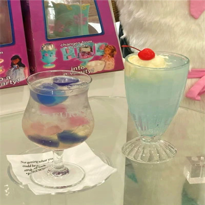 2023最火名字头像(精选18张)