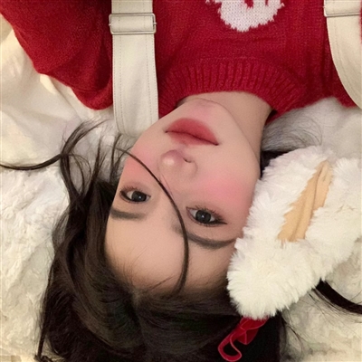 2023最火红色头像(18张)