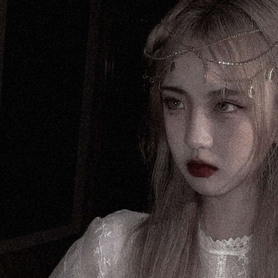 2023年最火的伤感头像(精选24张)