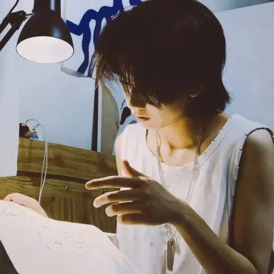 2023年最潮流男头像(精选24张)