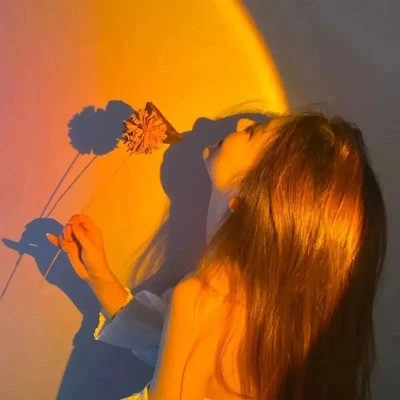 2023年最火版女生头像(26张)