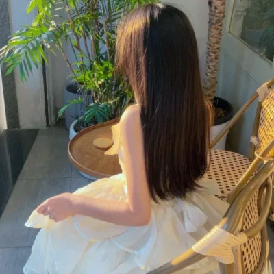 女人最适合的抖音头像背影(22张)