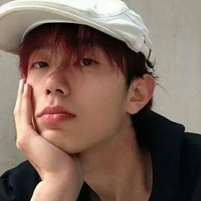 抖音头像图片2023新款高冷(精选22张)