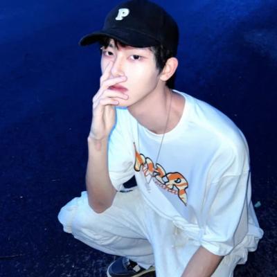 抖音头像图片2023新款高冷(精选22张)