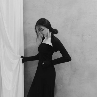 抖音头像图片2023新款高冷(精选22张)