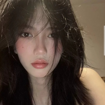 干净又好看的气质头像女(34张)