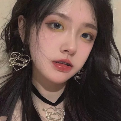 干净又好看的气质头像女(34张)