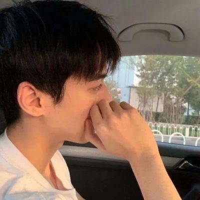 很独特的头像图片男生(精选28张)