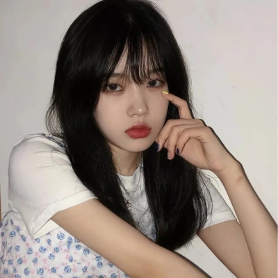 很独特的头像图片女(精选17张)