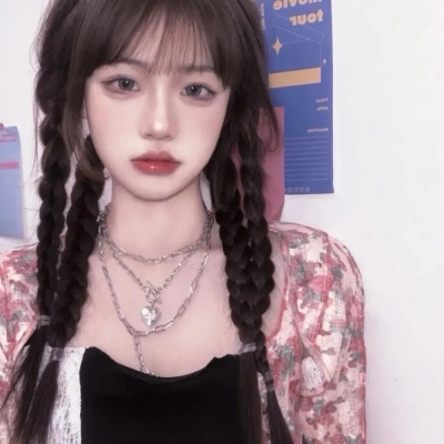 很独特的头像图片女(精选17张)