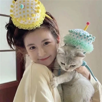 安静又温柔又沉稳的女生头像(精选24张)