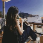 2023最火女生个性头像(24张)