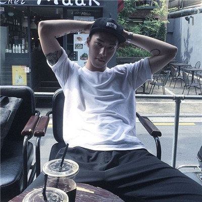 好看的微信男头像会吸引女孩(28张)