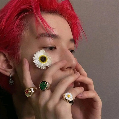 好看的微信男头像会吸引女孩(28张)