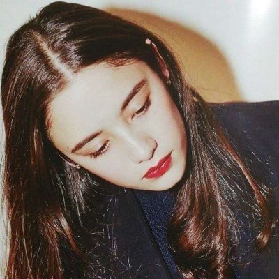 全网最伤感头像女生(精选14张)