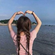 让人心碎到哭的头像女背影(精选30张)