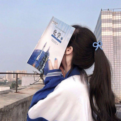 让人心碎到哭的头像女背影(精选30张)