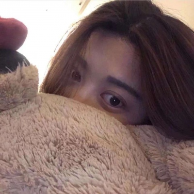 2023最火的伤感女头像(18张)