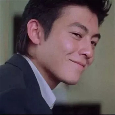 最近抖音上很火的头像(18张)