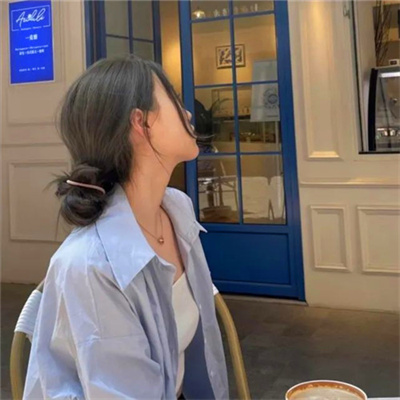 干净又好看的气质头像(16张)