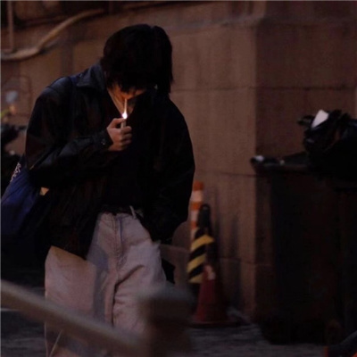 很酷很帅的男生头像真人(32张)