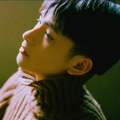 帅气酷到爆的男生头像(21张)