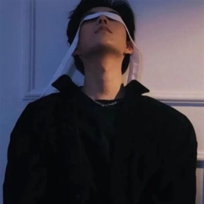 帅气酷到爆的男生头像(21张)