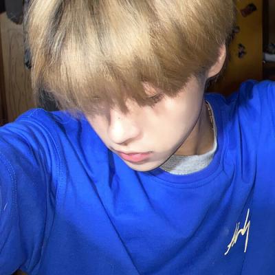 帅气酷到爆的男生头像(21张)