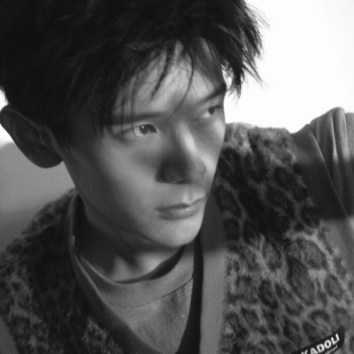 最近比较火的男生头像(27张)