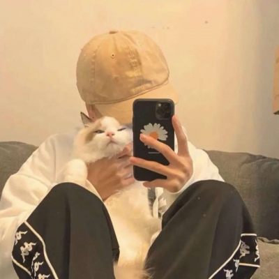 最近比较火的男生头像(27张)