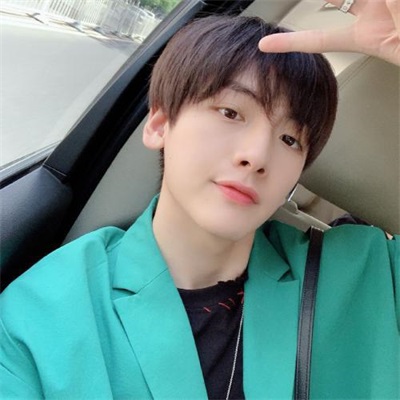 2023网红男生头像(精选15张)