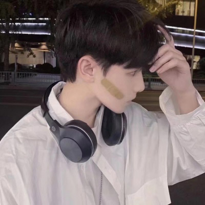 2023网红男生头像(精选15张)