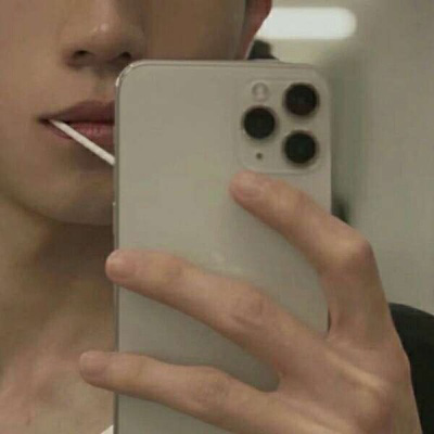 2023网红男头像(精选24张)